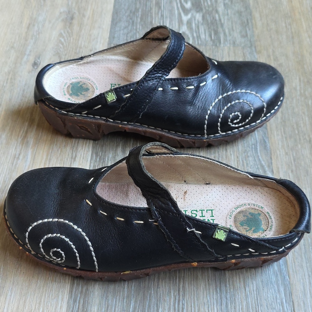 El Naturalista Black Leather Mary Jane Clogs - Picture 4 of 16